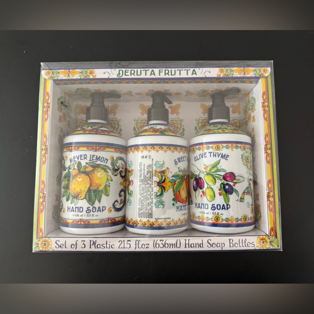 ❤️Brand NEW, never out of the box, Set of 3 Italian Deruta Frutta Hand Soap Set